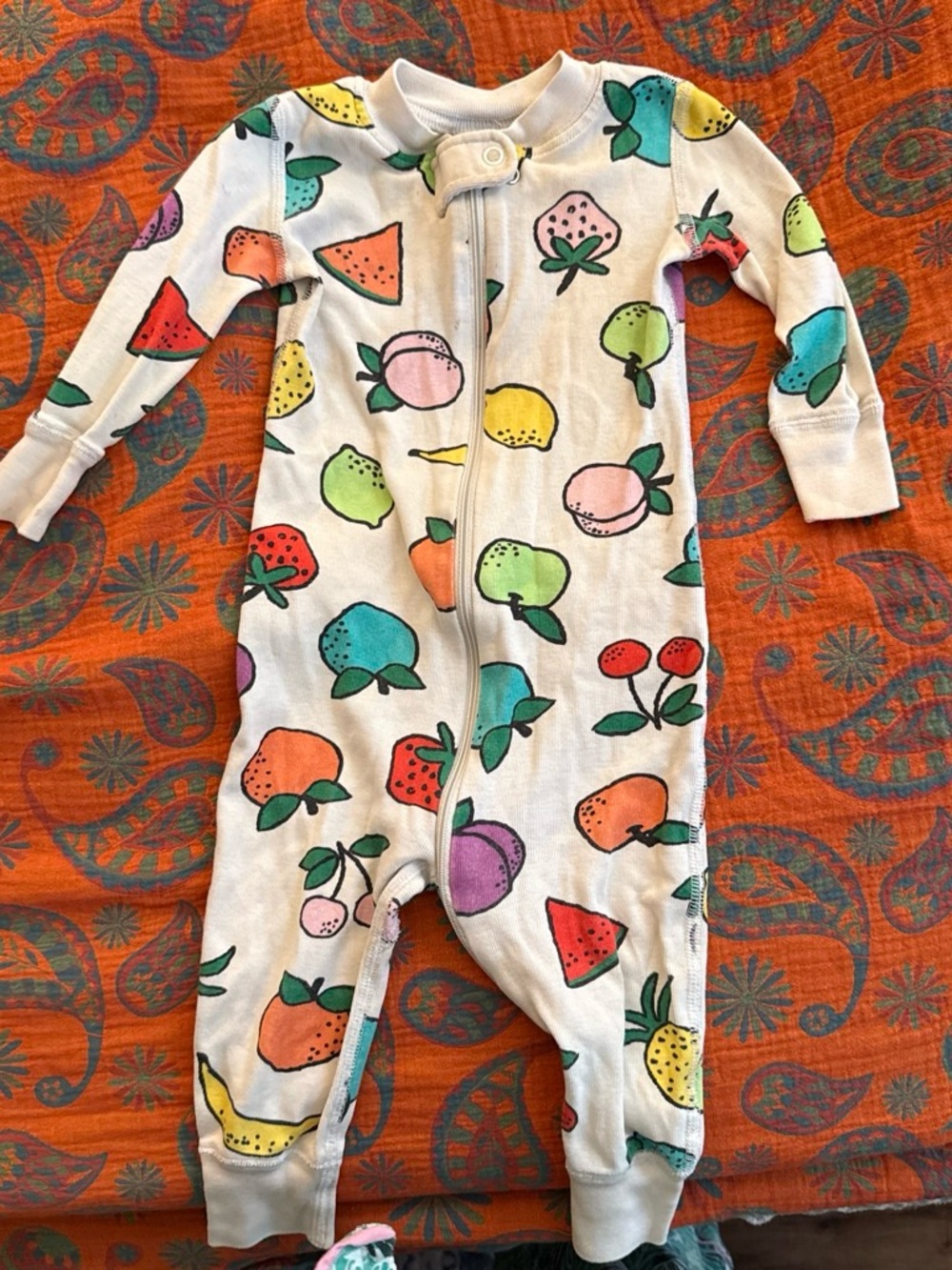 Hanna Andersson Cream Footie with Multicolor Fruit Print